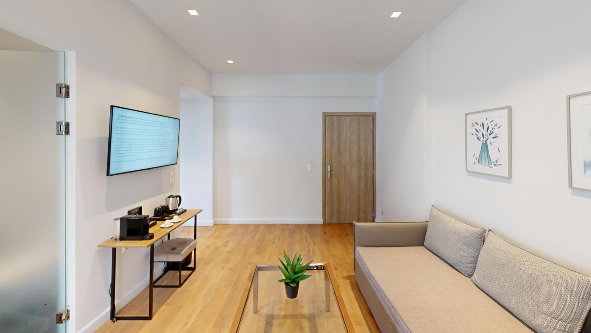 הרסוניסוס Maritime Suites מראה חיצוני תמונה